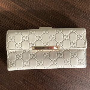 GUCCI Authentic Women's Long Wallet Beige Leather GG Pattern with purse